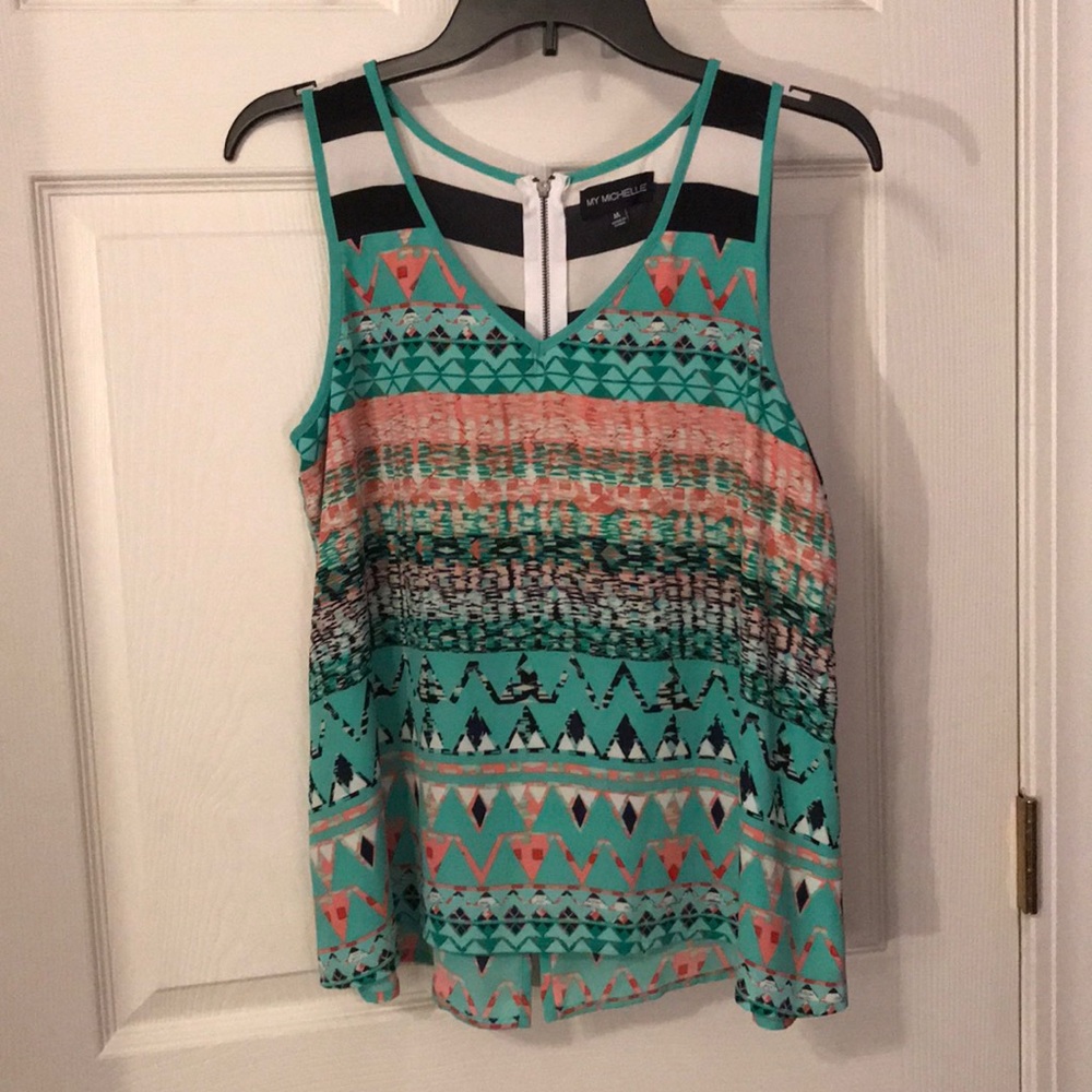 size M shirt, worn once before